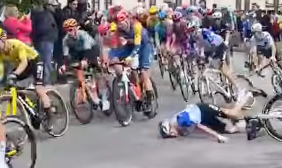 Nico Denz kisses the asphalt.